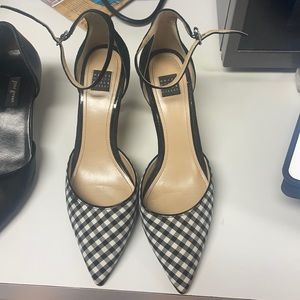 Black house white market shoes/heels